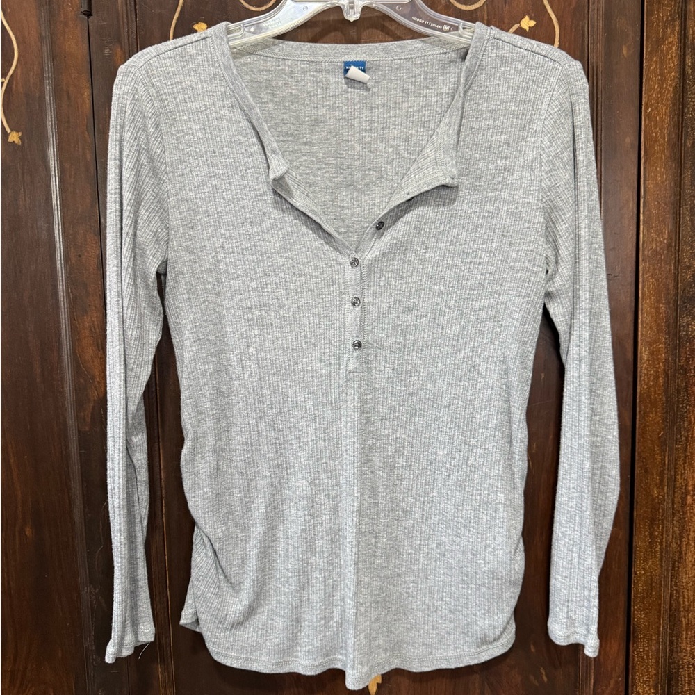 old navy maternity Gray Long Sleeve Henley Top